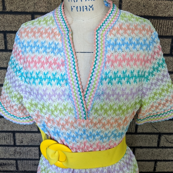 Vintage Dresses & Skirts - Vibrant pastel stripe vintage union made dress L